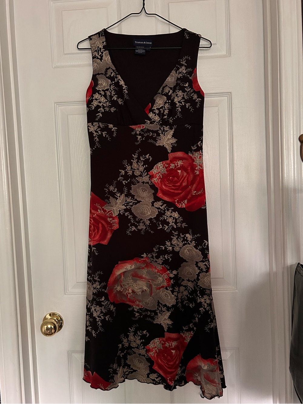 Black Floral V-Neck Sleeveless Dress